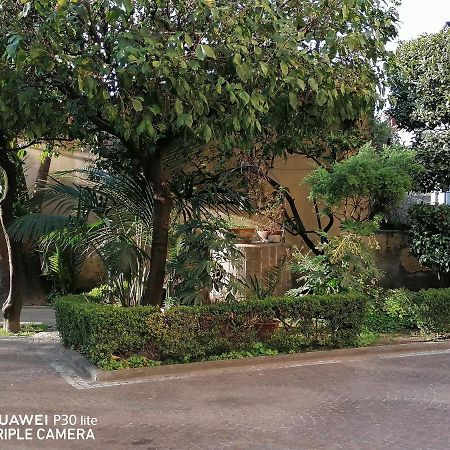 Hotel Giardino Degli Aranci Frattamaggiore Extérieur photo